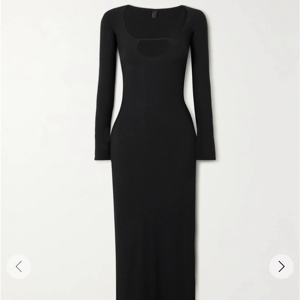 Skims Keyhole long sleeve dress small NWOT NEVER WORN WASHED ONCE UPON PURCHASE